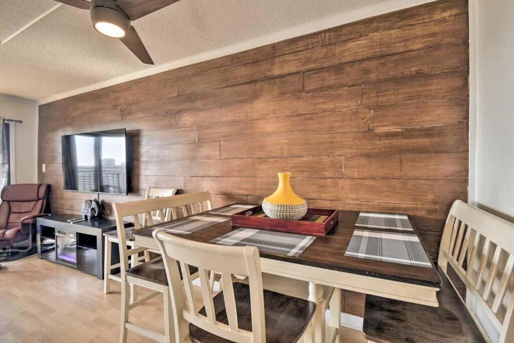 Coastal Escape Penthouse With Ocean Views Apartment Myrtle Beach Exterior photo